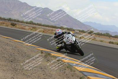 media/Sep-10-2022-SoCal Trackdays (Sat) [[a5bf35bb4a]]/Turn 14 Inside (1245pm)/